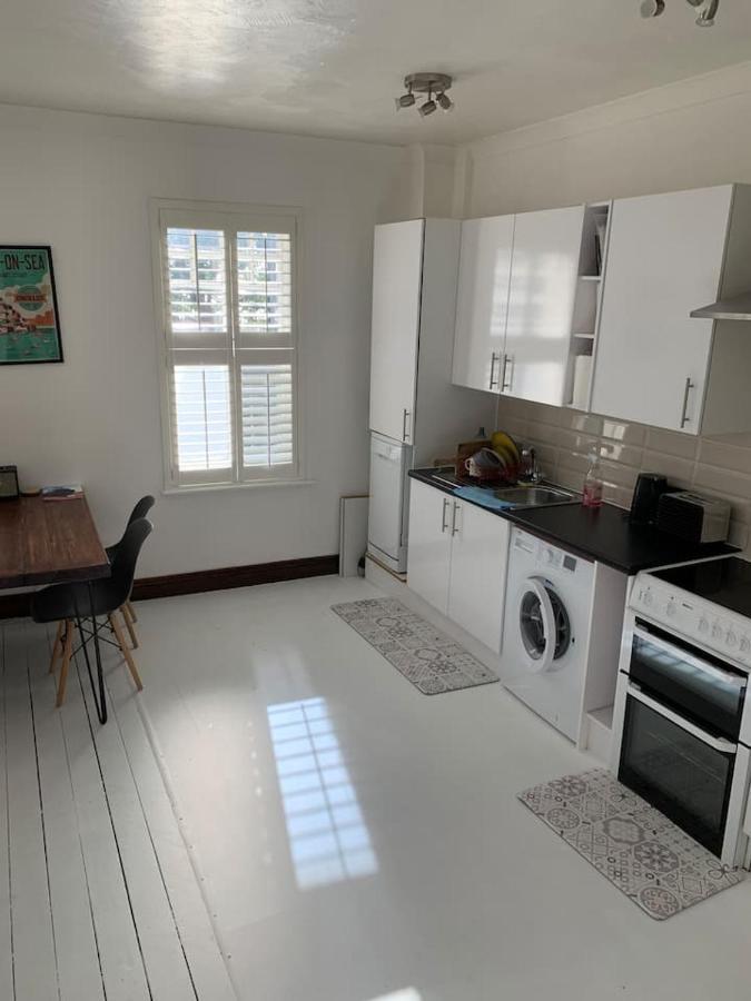 Lovely Seaside Ground Floor Cottage Old Leigh Exterior foto